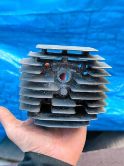 Hlava Babetta 210 - 3