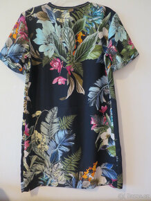 Nové dámské letní šaty tropický motiv zn. Promod - 3