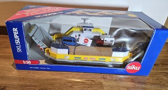 Siku Super 1750 Trajekt pro přepravu aut - 3