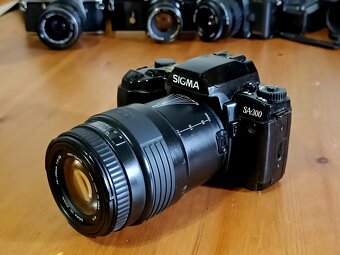 SIGMA SA-300 (Sigma UC Zoom 70-210mm MC) - 1992 - 3