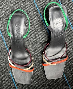ZARA elegantni sandalky NOVE - 3