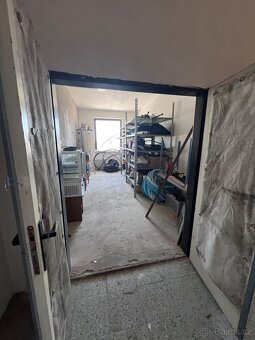 Pronájem skladu 15 m² Klecany u Prahy - 3