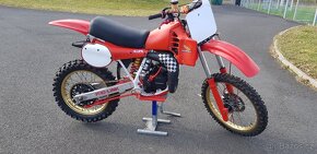 Honda CR 125 R elsignor 1982 - 3
