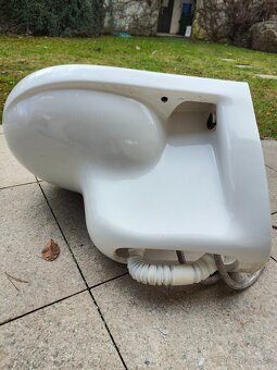 Keramický bidet JIKA - 3