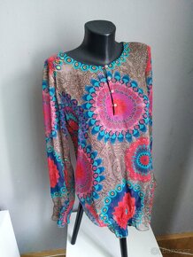 Desigual lehká halenka s kruhy vel.L - 3