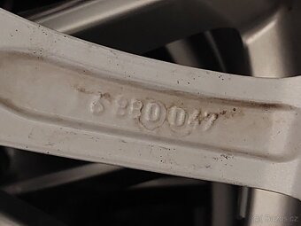 BMW originál ráfku 18" + pneu 225/60 R18 - 3