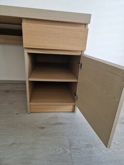 Psací stůl 140 x 65 MALM IKEA - bíle mořený dub + KOMODA - 3