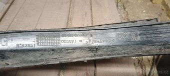 Peugeot 207, spoiler (lízátko) předního nárazníku - 3