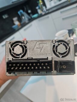 Různé zesilovače hudby BMW i Logic7 - 3