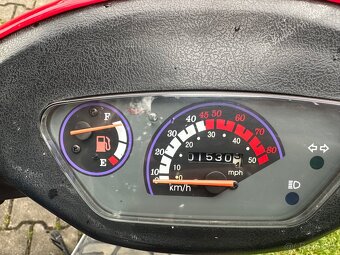 Skůtr 50ccm Rhon - 3
