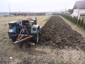 Prodám traktor na práci - 3