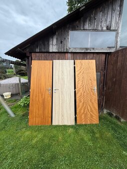 Prodám 3 dveře - 3