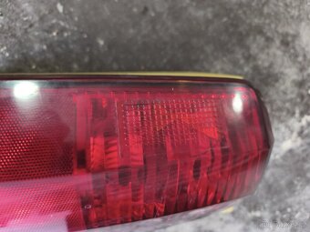 Dodge Nitro zadní světlo - 3