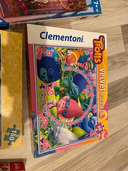 Puzzle Barbie Frozen Elsa Trolls a další - 3
