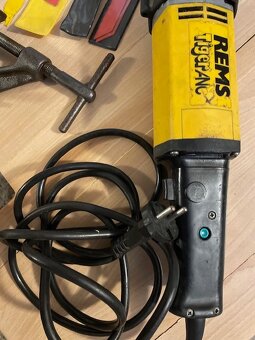 Ruční elektrická pila Rems Tiger - 3