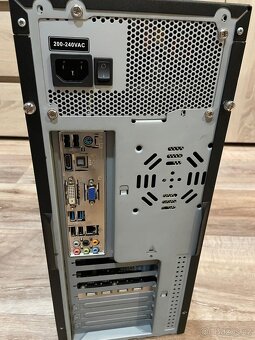 PC AMD Phenom x4 II 3,2GHz, RAM 8GB, SSD +HDD disk - 3