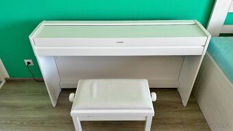 Digitální piano Yamaha YDP-S54WH s židličkou Stagg - 3