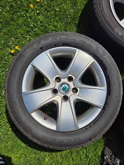 Pneu s elektrony škoda octav + zimní pneu s plechových disk, - 3