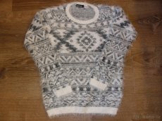 3x svetr zn. H&M, 1x svetr zn. Pepperts vše vel. 134/140, - 3