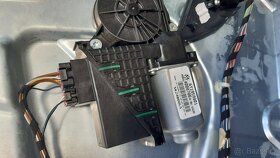 Oprava jednotky dveří oken Fabia Roomster 6Y2959802 440775FX - 3