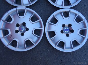 Kryty kol, poklice originál Volvo, průměr disku 16" - 3