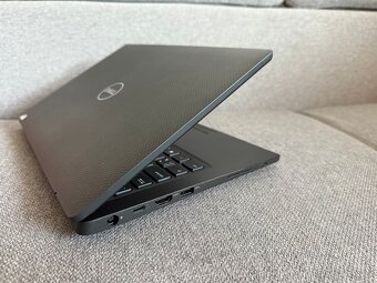 notebook Dell Latitude 7400 14″/i5/8GB/256GB - 3