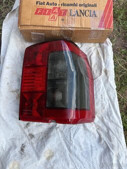 Zadní světlo fiat - 3