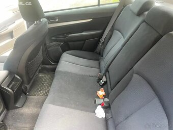 Subaru Outback 2011 - 3