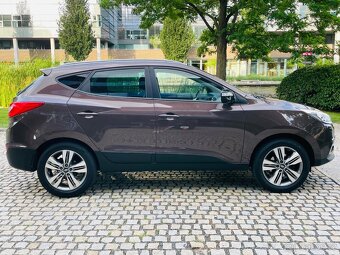 Hyundai ix35 2.0i 122KW MANUÁL KAMERA TAŽNÉ SERVISKA - 3