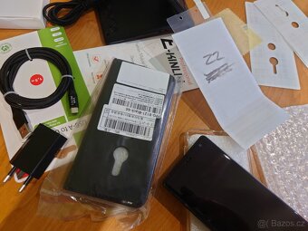 Sony Xperia XZ2. - 3