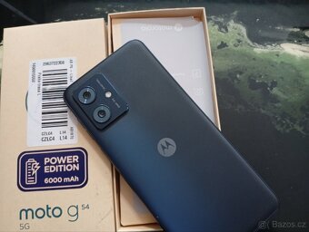 Prodám smartphone Motorola moto g 54 power a 5 g - 3