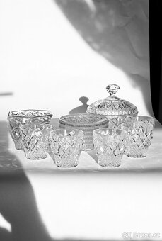 Krásná sada broušeného skla - 3