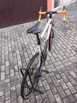 Silniční kolo Cube vel.61 - 3