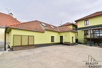 Pronájem rodinného domu 5+1, Znojmo - 3