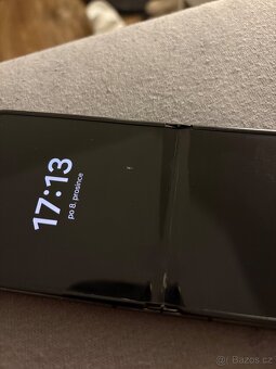 Samsung Galaxy Zflip 5 8GB/512GB - 3