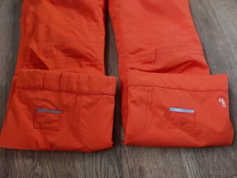 Dětské lyžařské kalhoty 146/152
Dětská velikost: 140 / Ba - 3