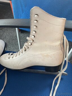 Dámské brusle Lico - 3