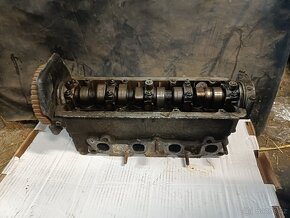 Hlava Wartburg 1,3 - 3