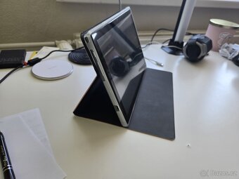 Tablet + obal - 3