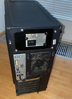 PC herní sada Intel core i7 8GB + monitor ACER 24" - 3