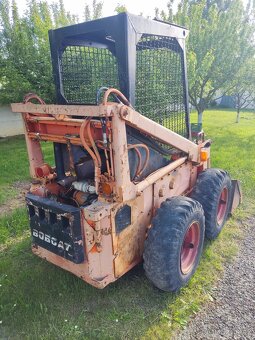 Bobcat nakladač - 3