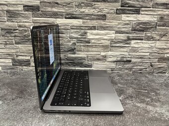 MacBook Pro 14” M1 Pro / 16GB / 500GB - 3
