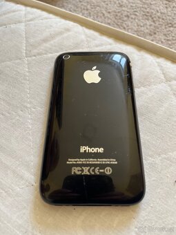 Apple iPhone 3GS 8GB - 3