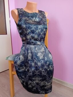 HEZKÉ A VZDUŠNÉ DÁMSKÉ ŠATY - vel.S/M /zn.Kookai - 3