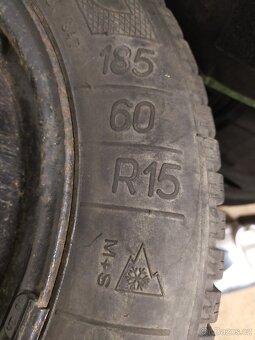 Kola Toyota Yaris 185 60 R15 - 3