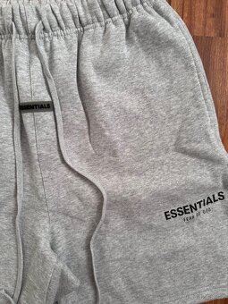 Essentials kraťasy šedé - 3
