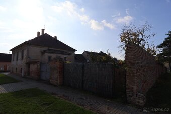 Prodám podíl velkého RD v Hrušovanech nad Jevišovkou - 3