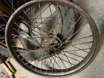 Jawa Special Villiers kola - 3