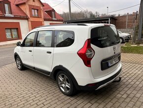 Dacia Lodgy 1.5 dCi Stepway 7mist - 3