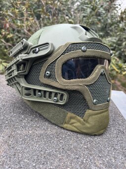 Taktická airsoftová helma OD Green s odnímatelnou síťkou - 3